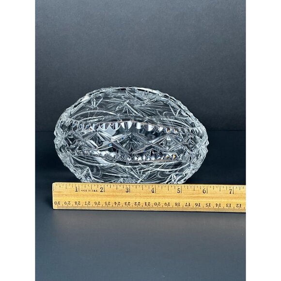 Vintage Pressed Glass Crystal Handled Basket Candy Dish Pinwheel Design - Picture 15 of 16